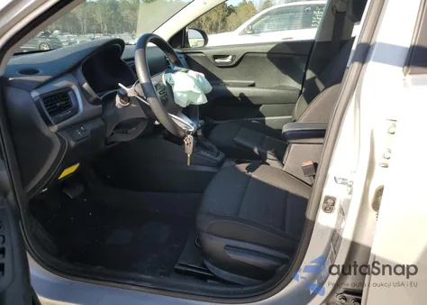 2022 Kia Rio Lx z USA, uszkodzony, nr VIN 3KPA24AD8NE496607